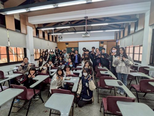 【在地鏈結】台中在地教育夥伴國際力共學：文華高中師生蒞校參訪 